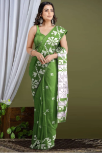 Reasons Why Floral Print Sarees Are a Must-Have
